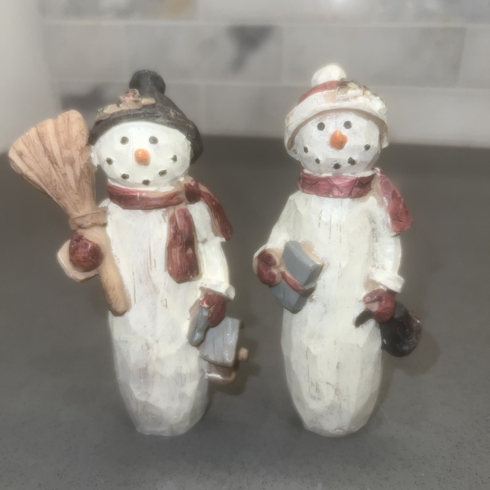 Heartland Holiday SNOWMAN Figurines 2pcs